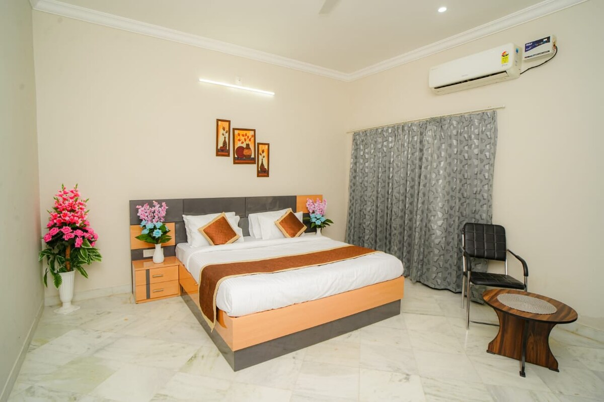 Sunny Villa Udaipur