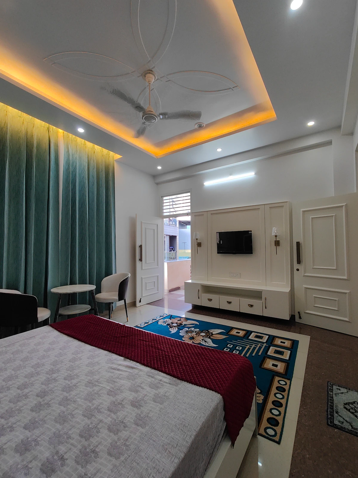 WhiteWoods by Miravo Stays Rishikesh