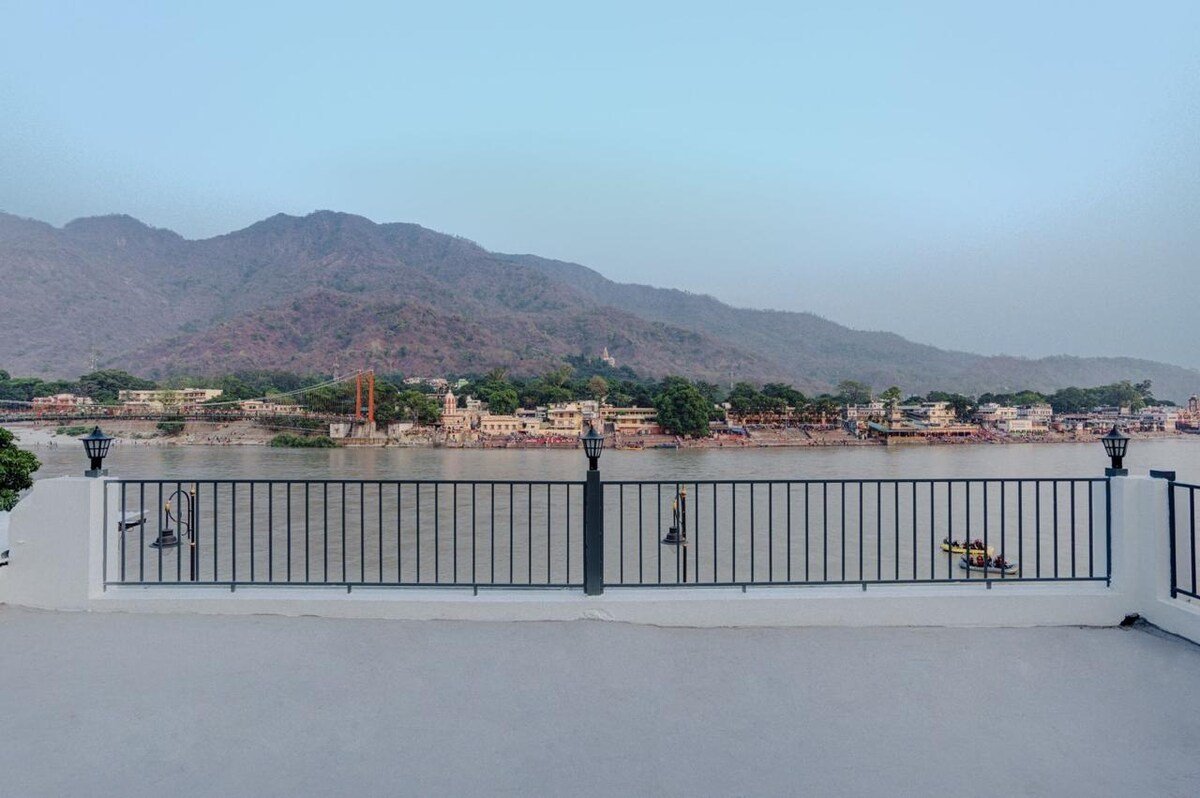 Tranquil Ganga Retreat Rishikesh