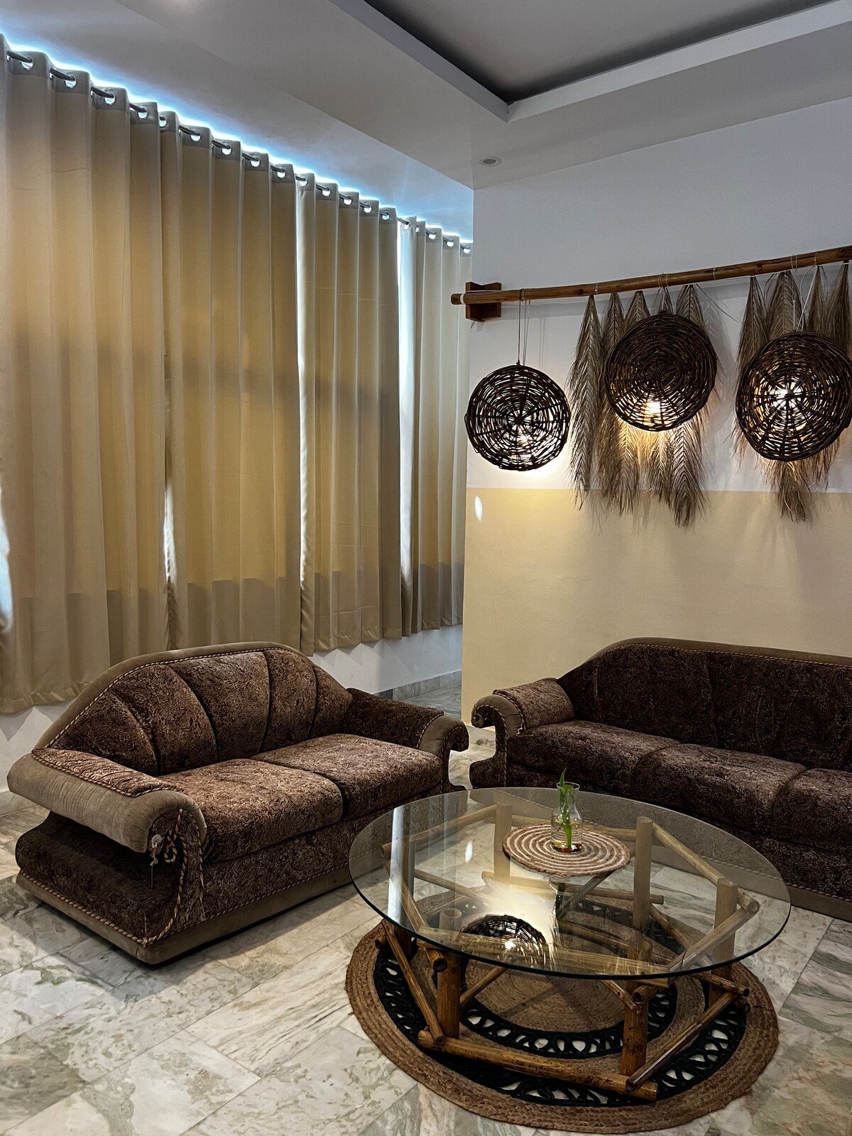 Aesthetic Boho 3bhk near Ganges