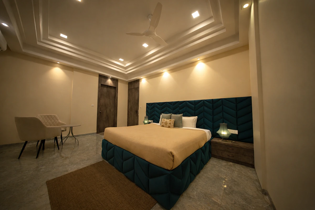 RE Haven Lonavala