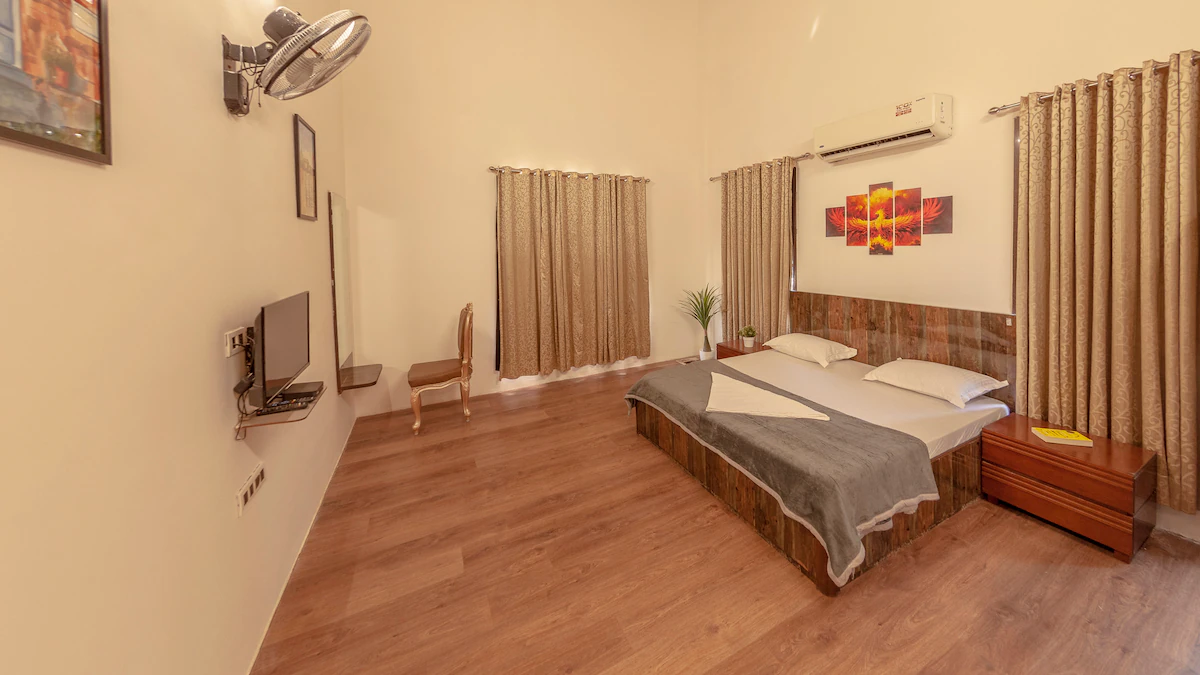 Cliffside Villa Lonavala