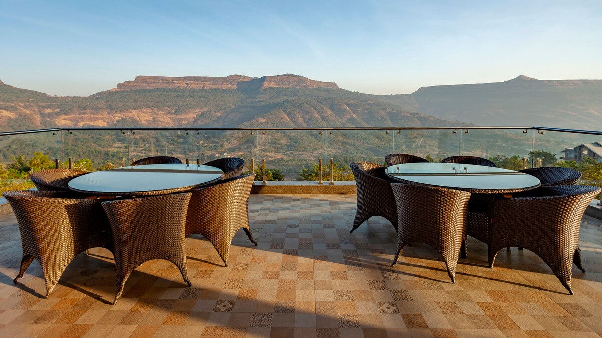 Cliffside Villa Lonavala