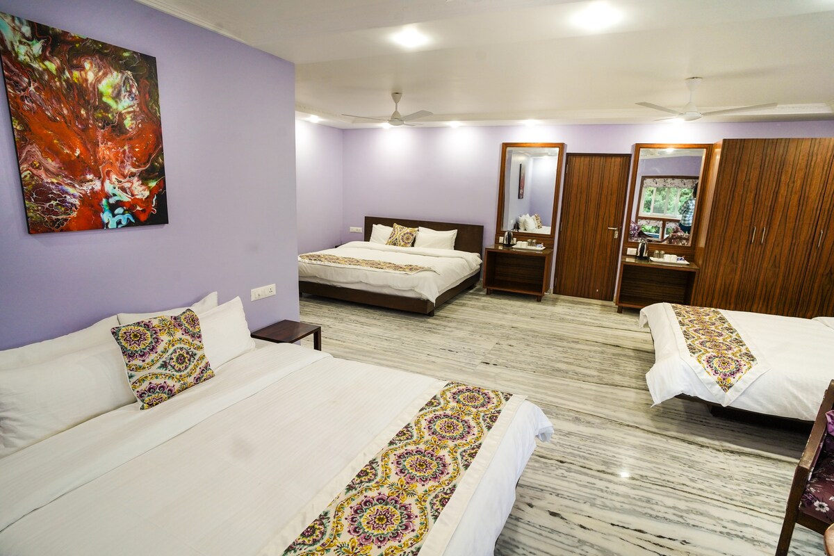 Grande Palazzo Khandala Lonavala