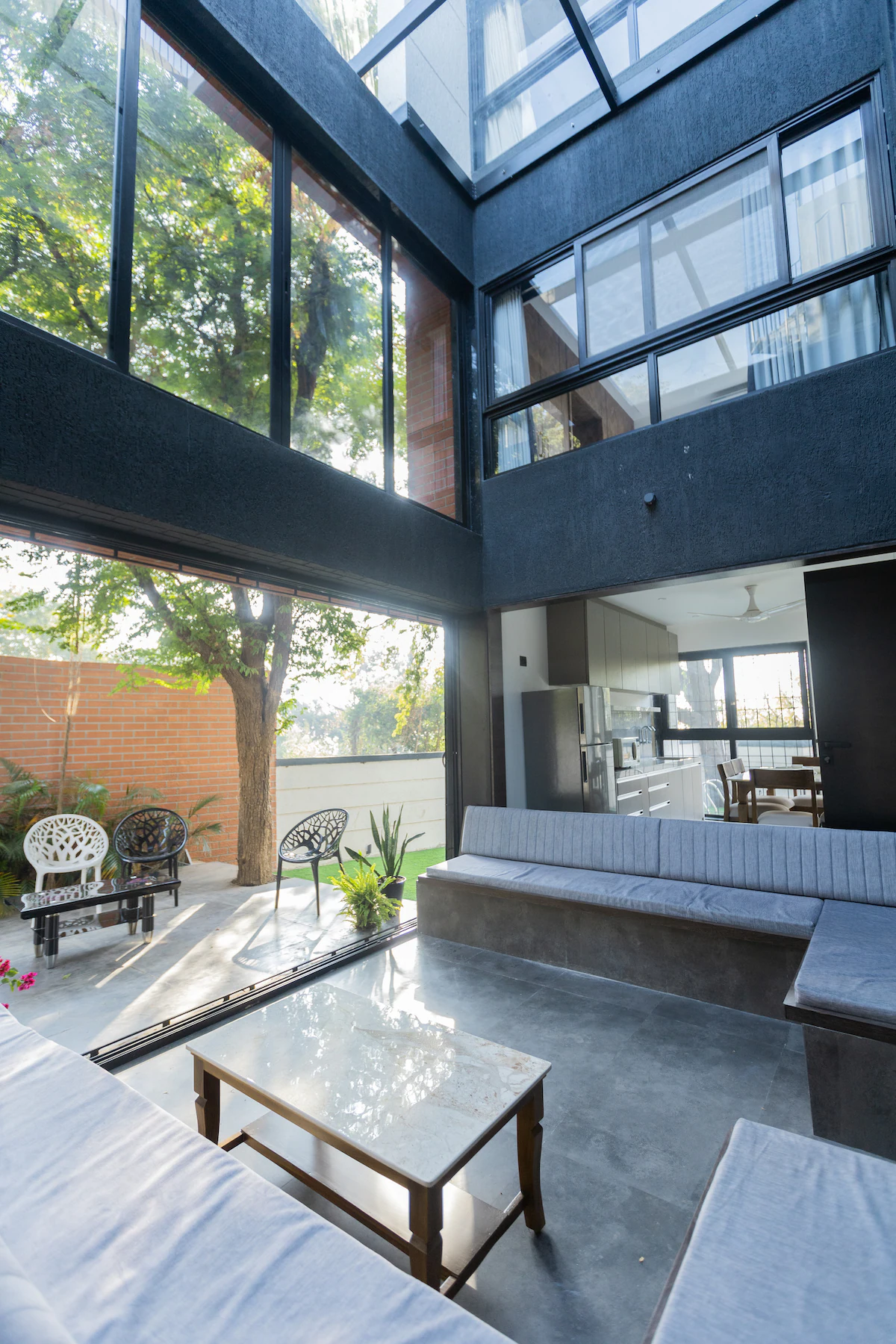 Tamarind Courtyard House Uttan
