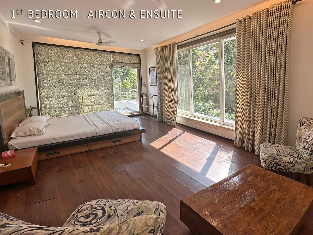 Gorai beach 4 BHK villa Seaview Soiree