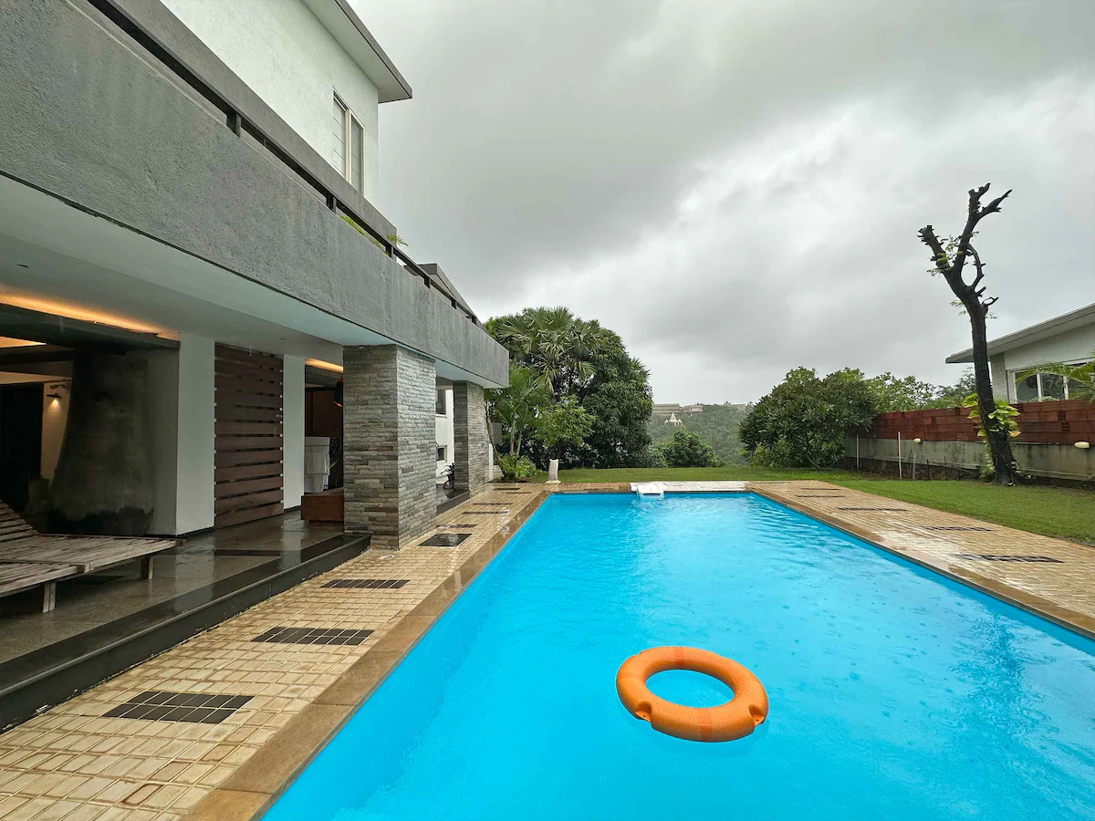 Gorai beach 4 BHK villa Seaview Soiree
