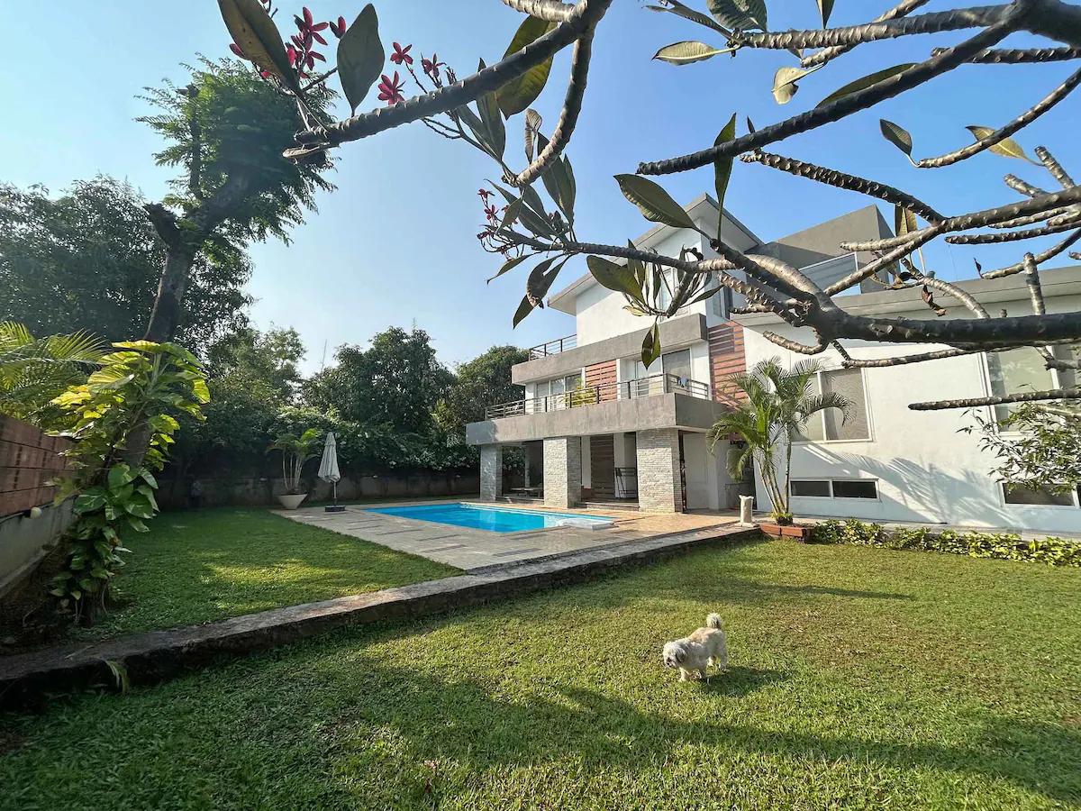 Gorai beach 4 BHK villa Seaview Soiree