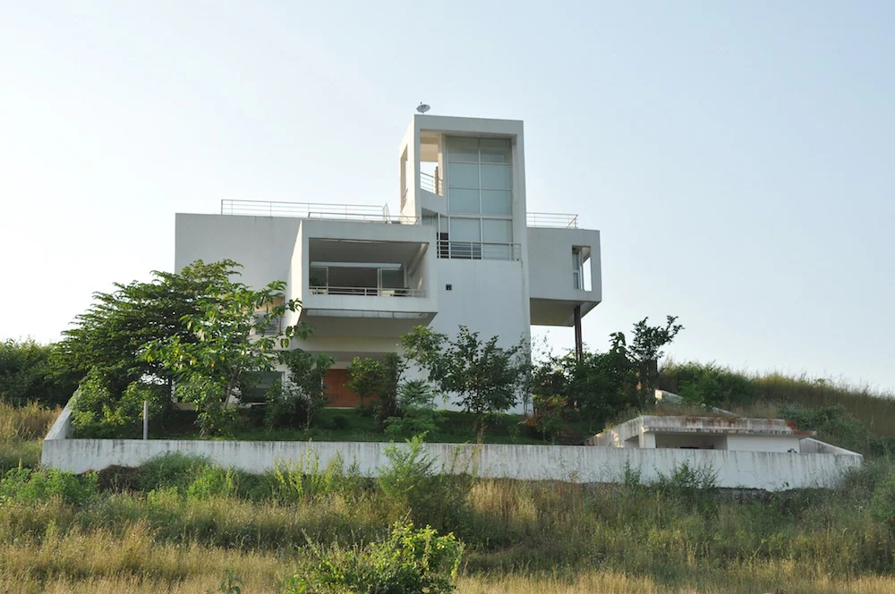 White Villa Karjat