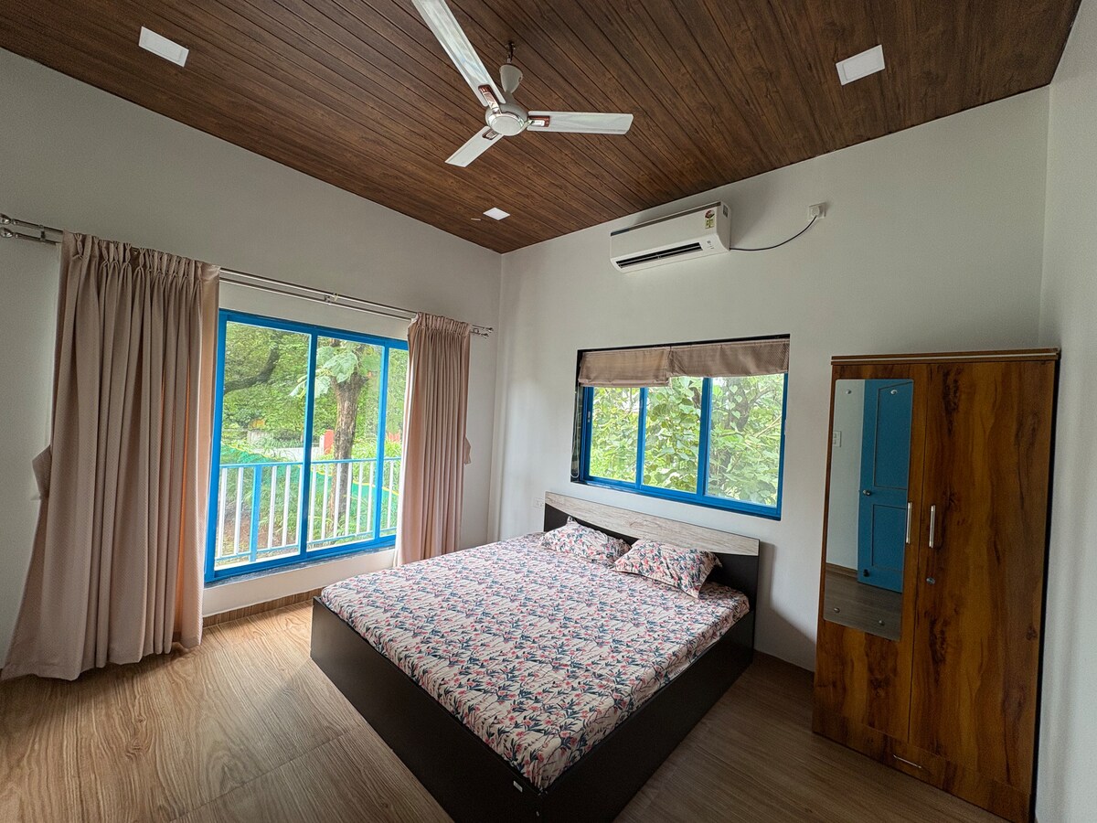 Aweka Luxury Villa Karjat