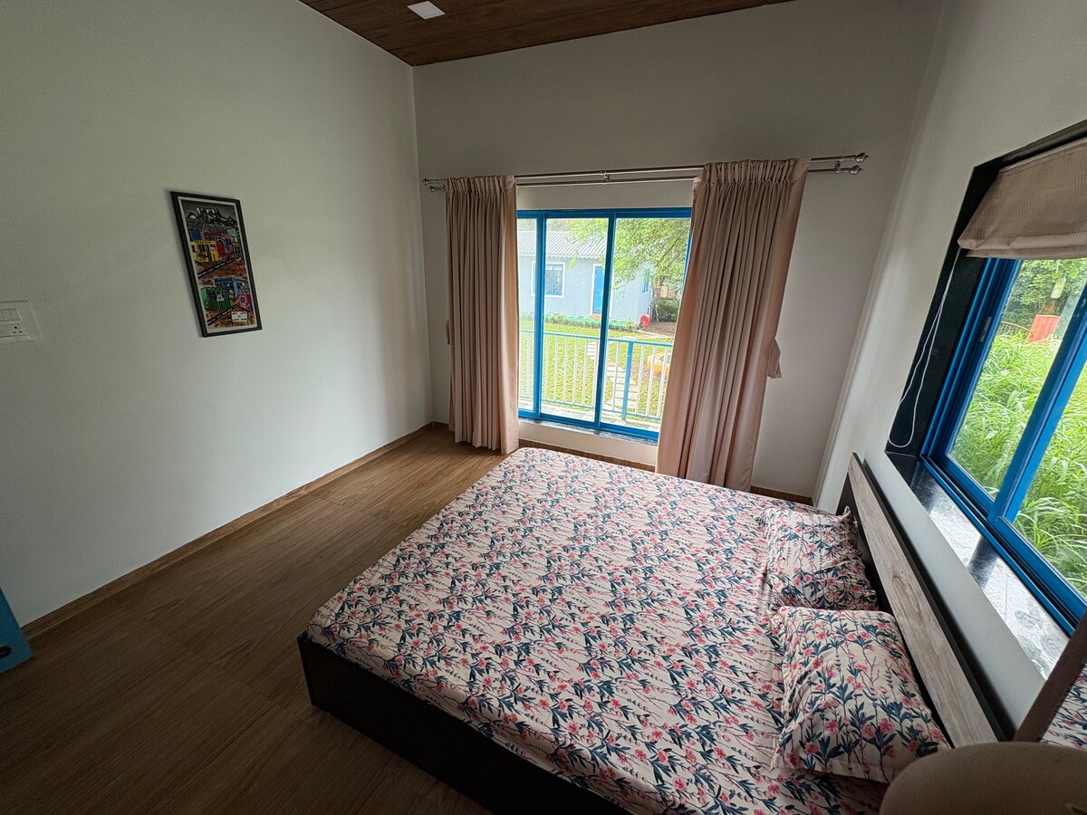 Aweka Luxury Villa Karjat