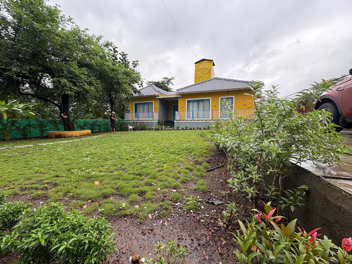Aweka Luxury Villa Karjat