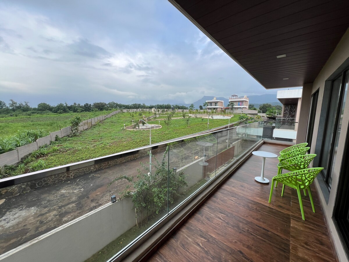 Nakshatra 6 BHK Karjat