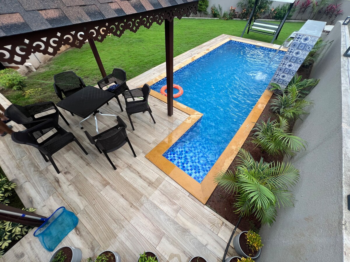 Nakshatra 6 BHK Karjat