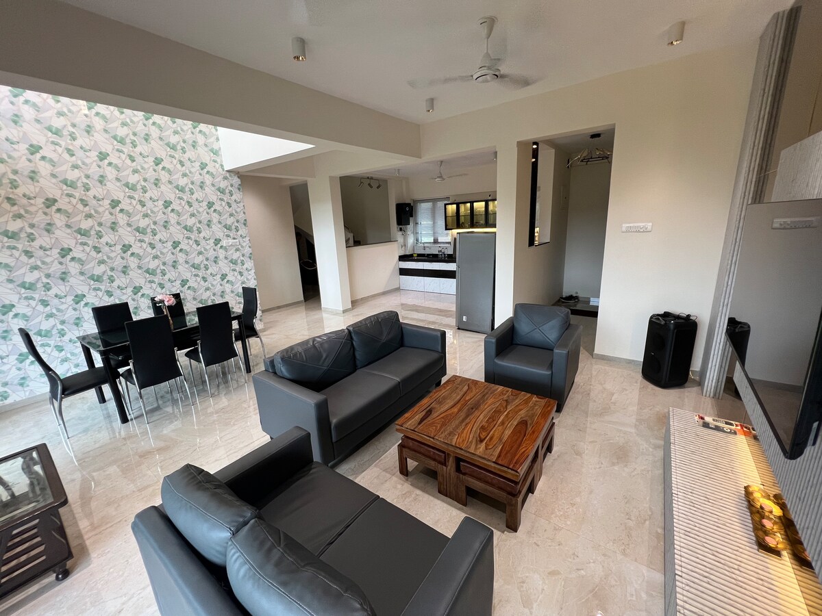 Nakshatra 6 BHK Karjat