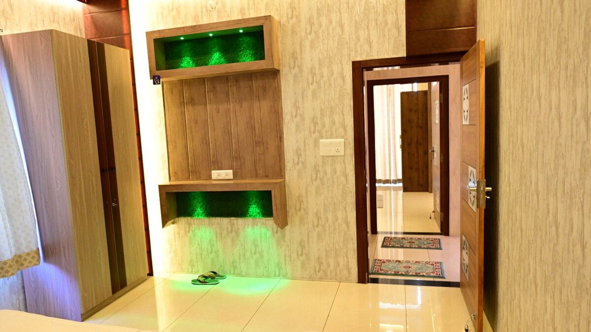 Ratan Retreat Jagatpura