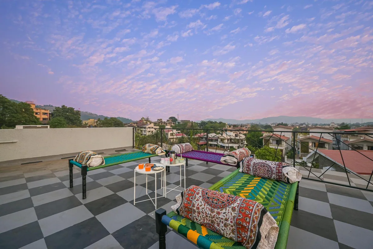 RE Treat 6BHK Luxury Pool Villa Lonavala