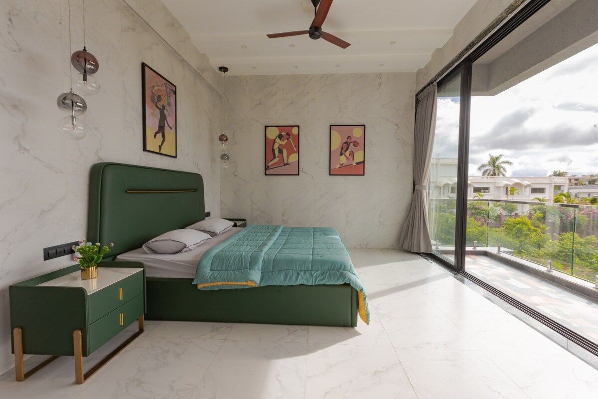 RE Oasis 5BHK Luxury Villa Lonavala