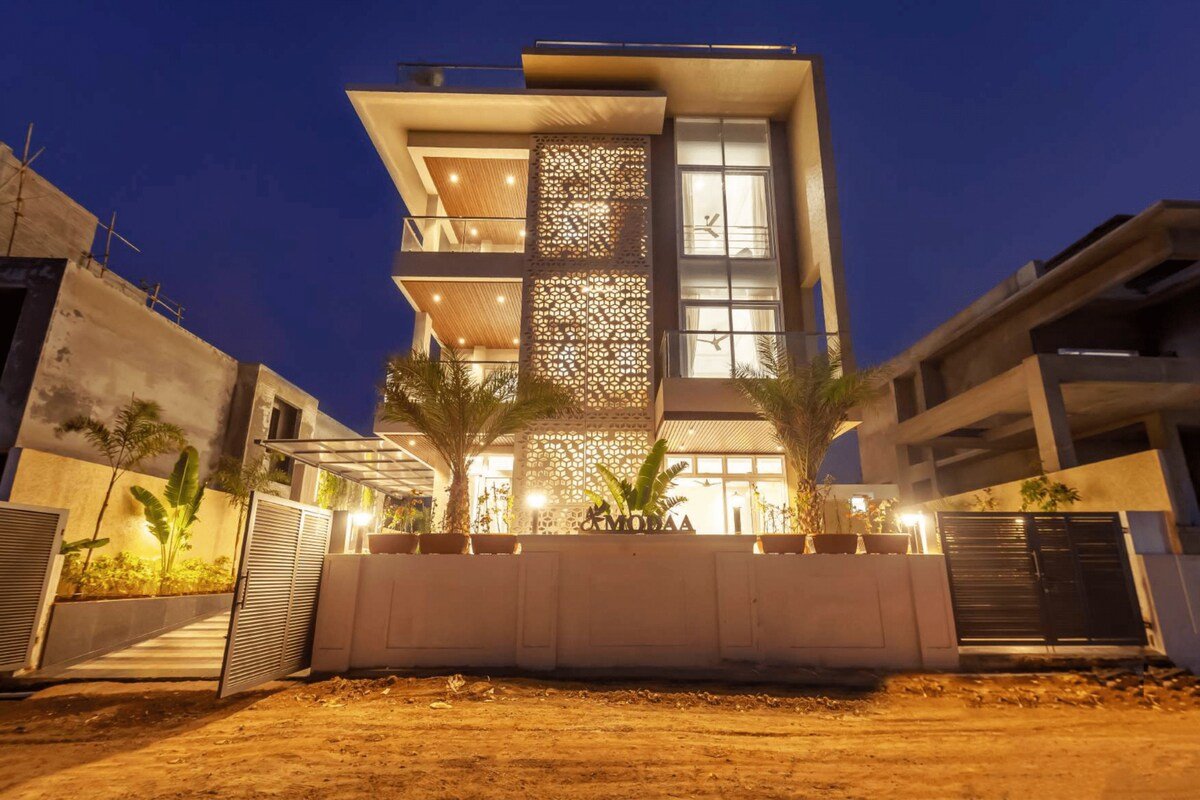 Tara Amodaa Luxury Villa Lonavala