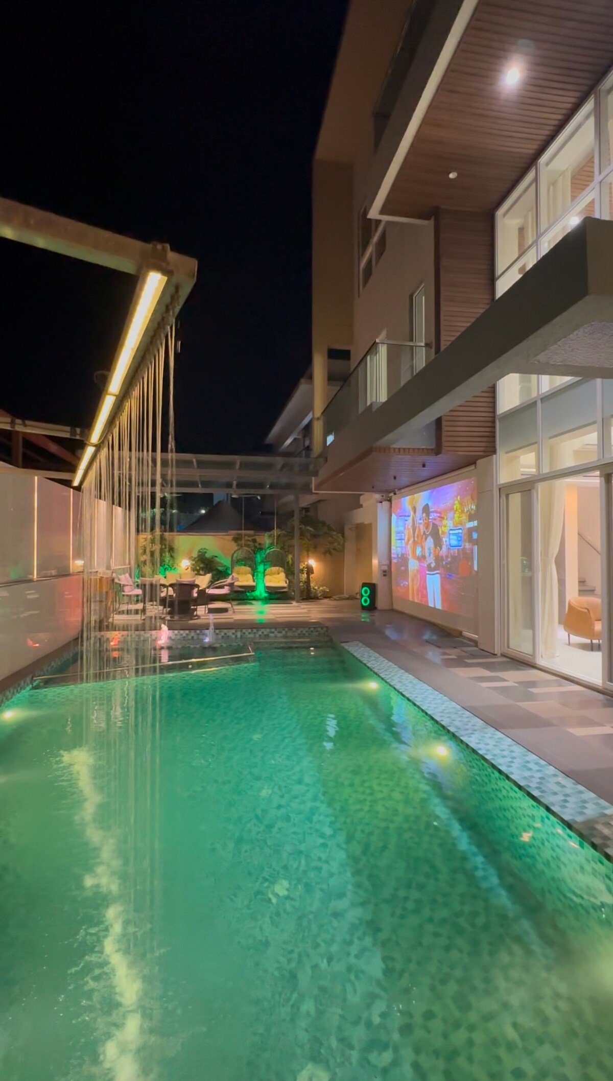 Tara Amodaa Luxury Villa Lonavala