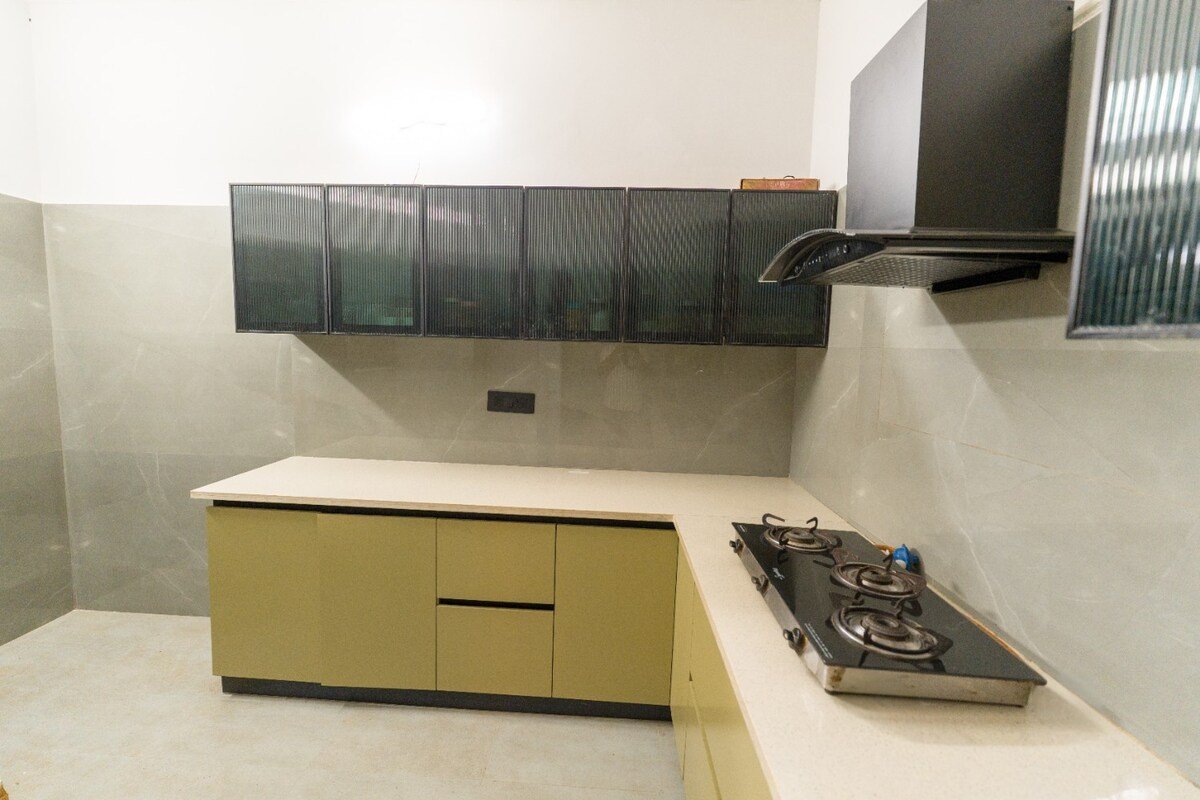 Casa Mog by Meraden
