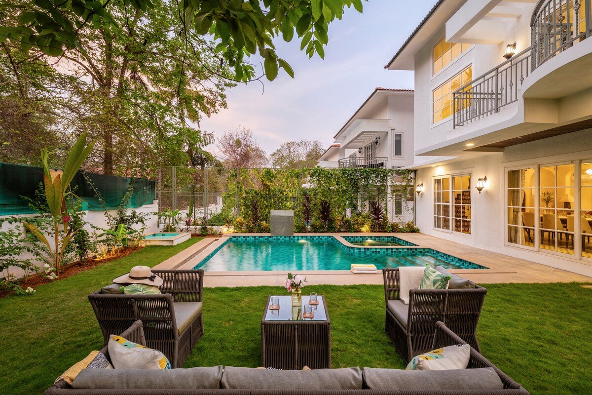 Serene Azalea Goa