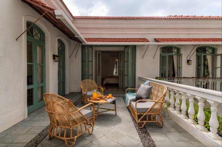 Serene Primrose Goa
