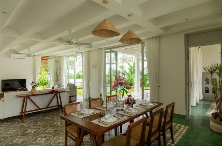 Serene Primrose Goa