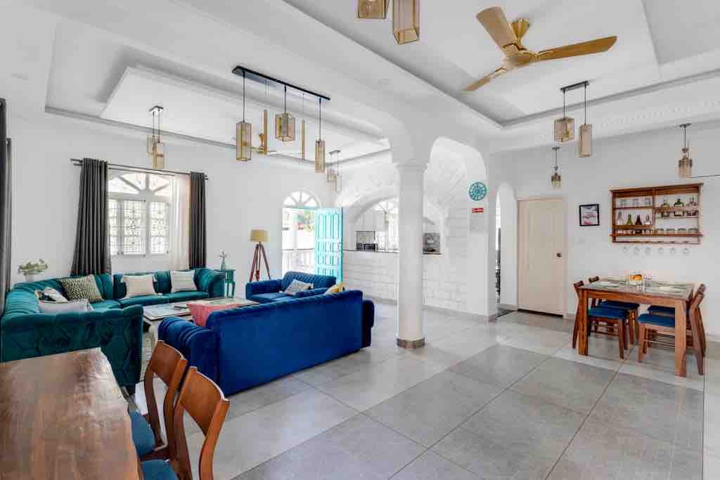 Sleek White 8BDR Villa Near Baga Beach