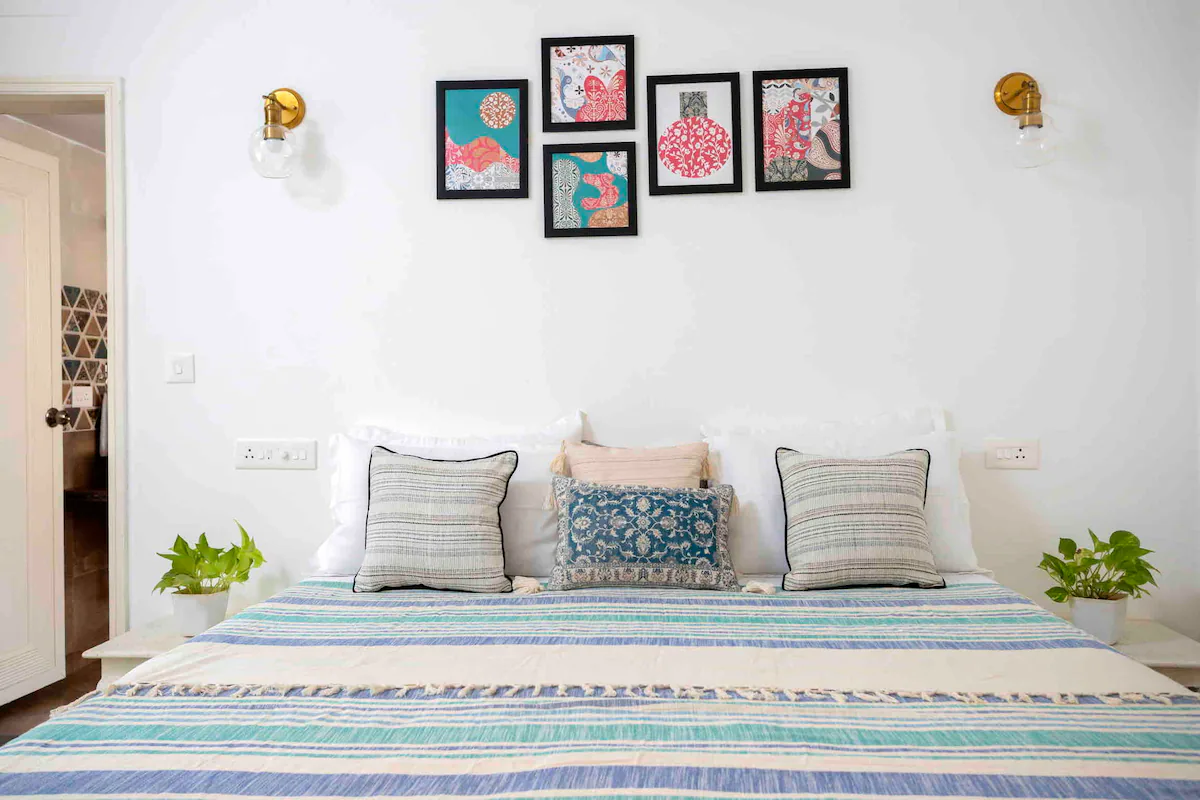 Sleek White 8BDR Villa Near Baga Beach