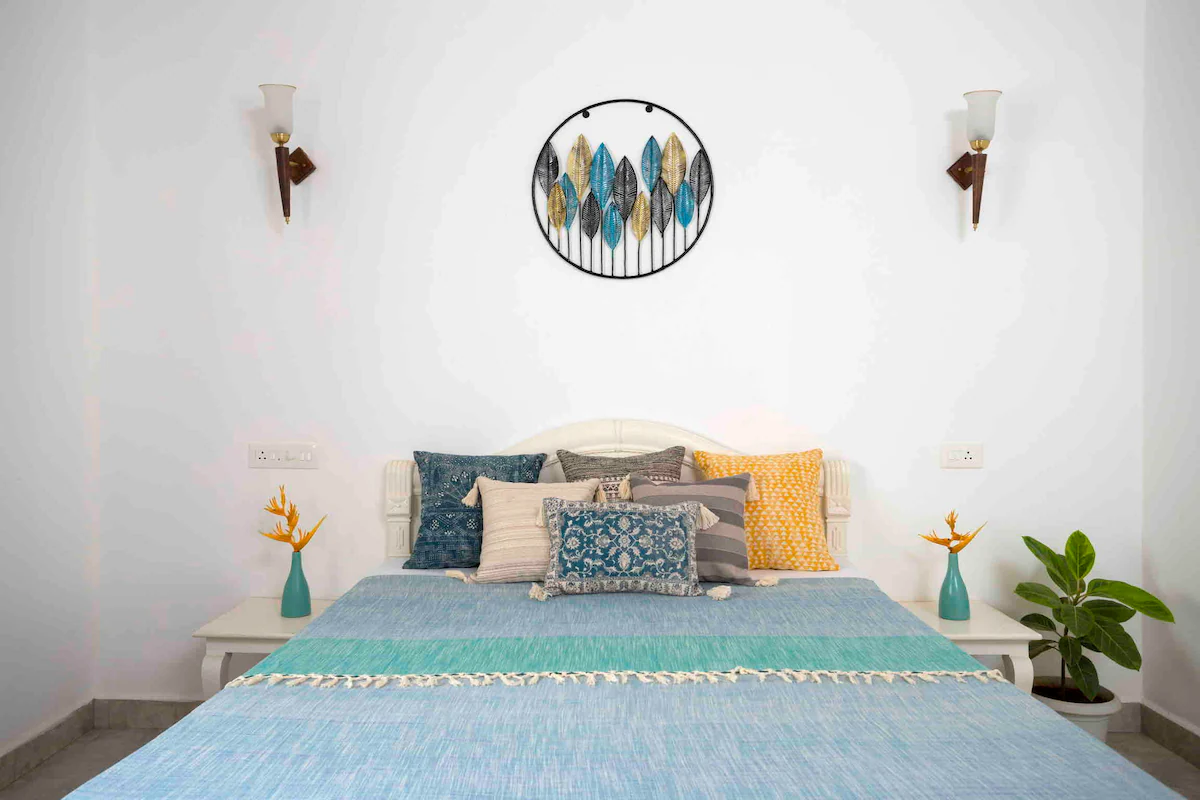 Sleek White 8BDR Villa Near Baga Beach