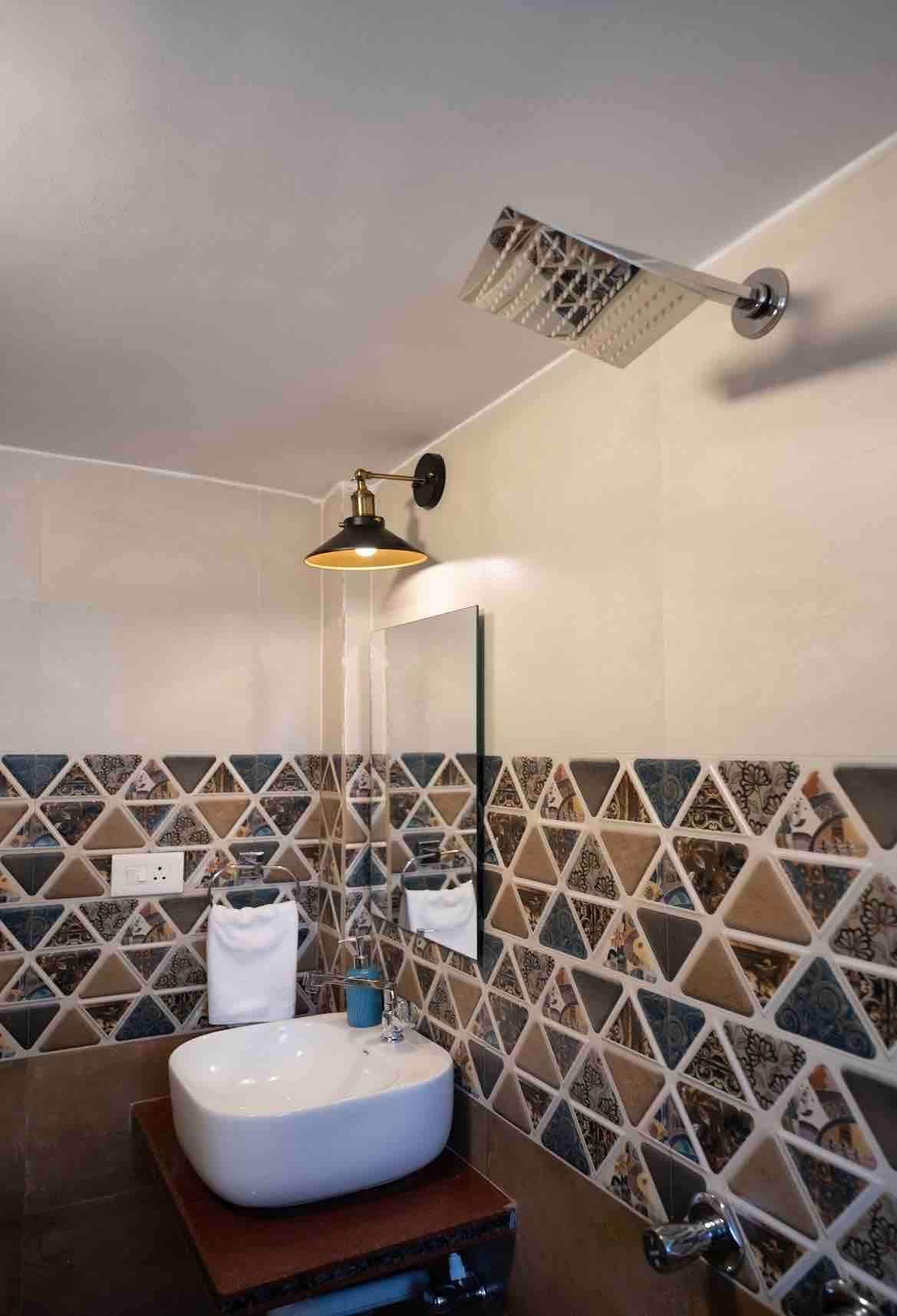 Sleek White 8BDR Villa Near Baga Beach