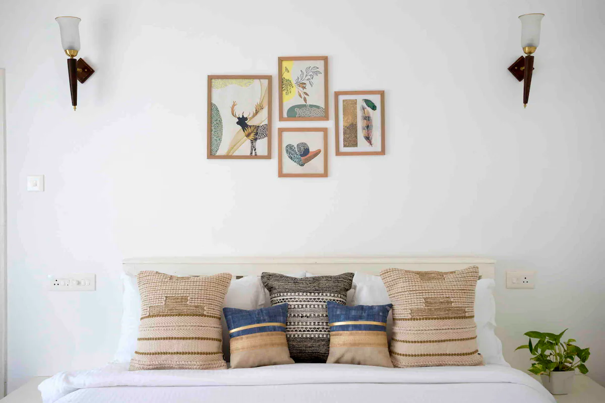 Sleek White 8BDR Villa Near Baga Beach