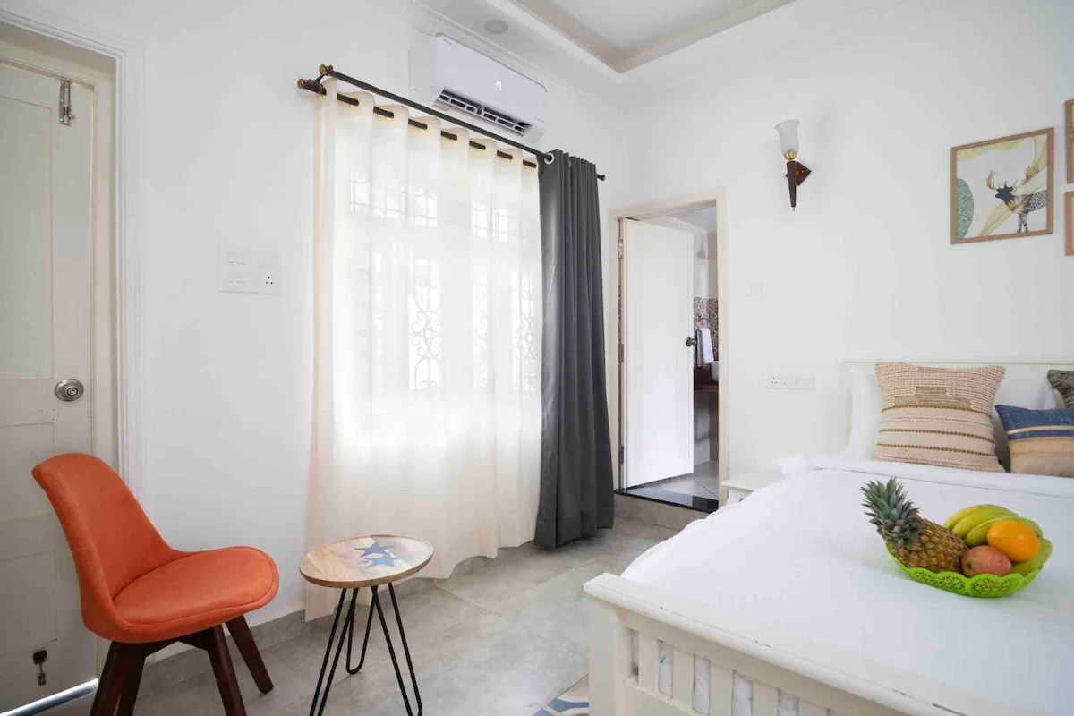 Sleek White 8BDR Villa Near Baga Beach