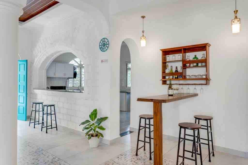 Sleek White 8BDR Villa Near Baga Beach