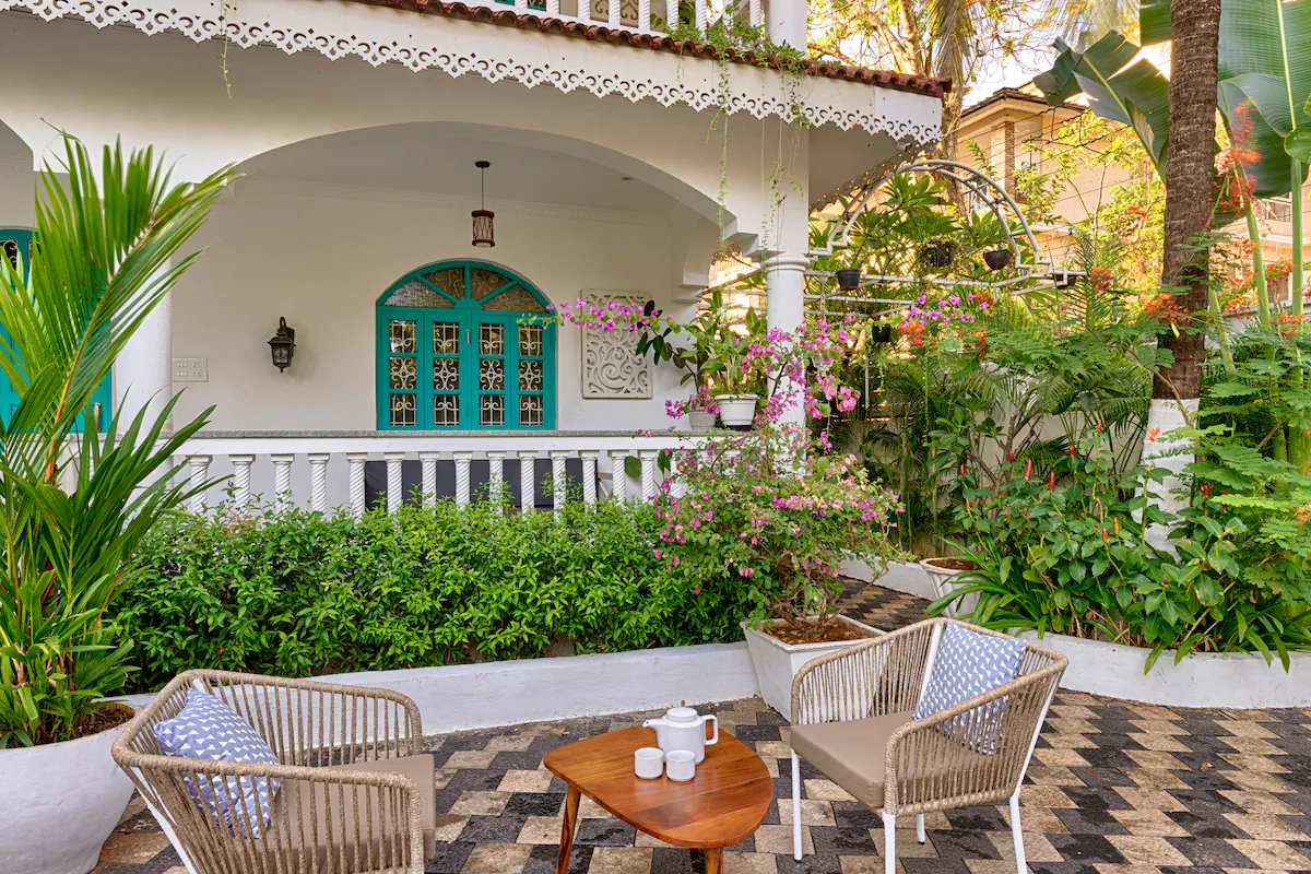 Sleek White 8BDR Villa Near Baga Beach
